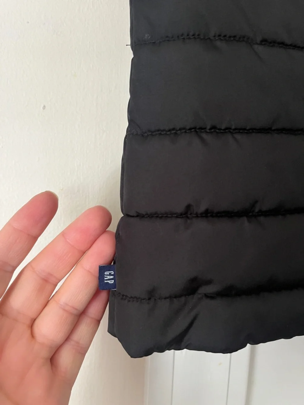 GAP ColdControl Black Quilted Puffer Vest Full Zip, Boys Sz Small